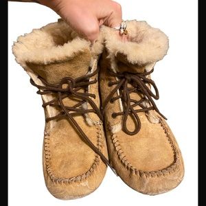 UGG Chickaree Moccasin boots, Used Size 7